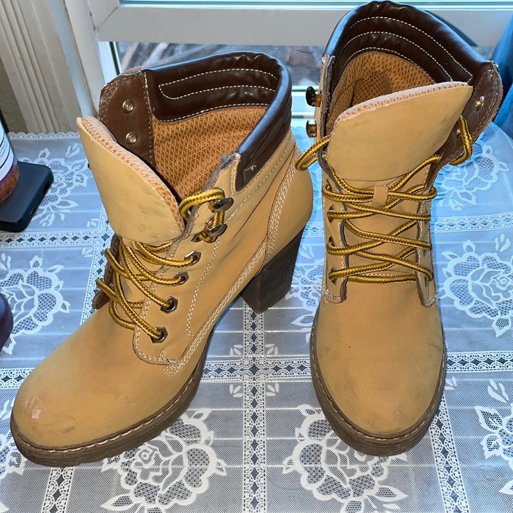 Timberland booties